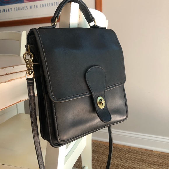 Vintage Coach Station Bag. With Hang Tag and Removable Strap. - Picture 1 of 16